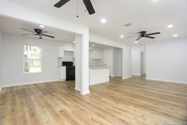 242 Babcock Rd, San Antonio, TX 78201