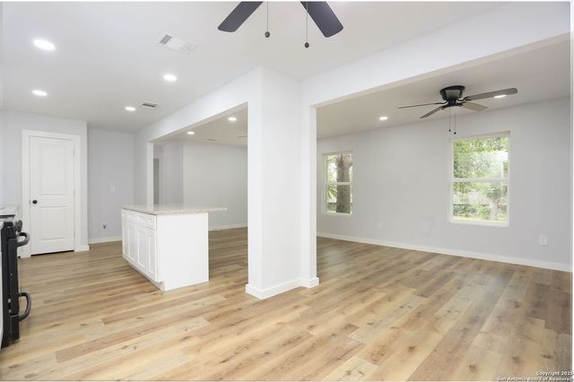 242 Babcock Rd, San Antonio, TX 78201