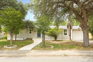 242 Babcock Rd, San Antonio, TX 78201