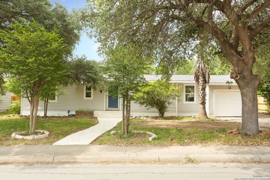242 Babcock Rd, San Antonio, TX 78201