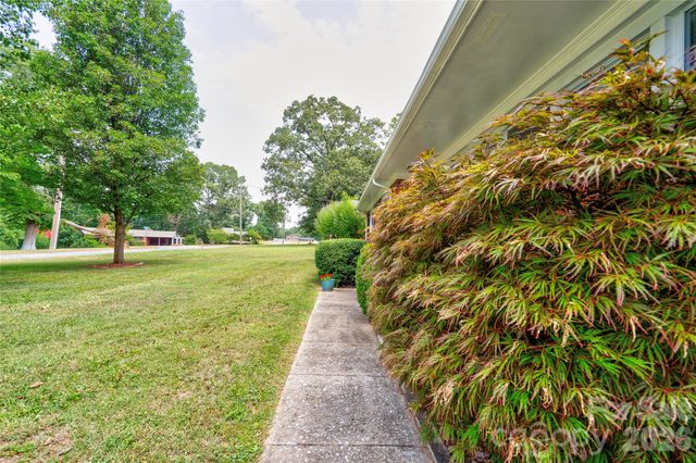 613 Tina Drive, Shelby, NC 28152