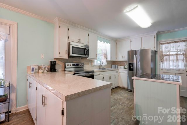 613 Tina Drive, Shelby, NC 28152