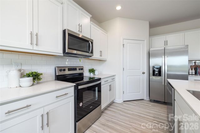 90 Cora View Trail, Waynesville, NC 28785