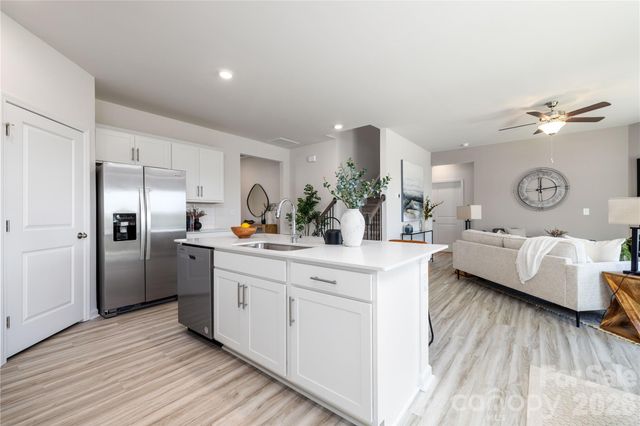 90 Cora View Trail, Waynesville, NC 28785