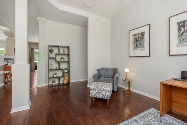 5633 GLENCREST BOULEVARD, Tampa, FL 33625