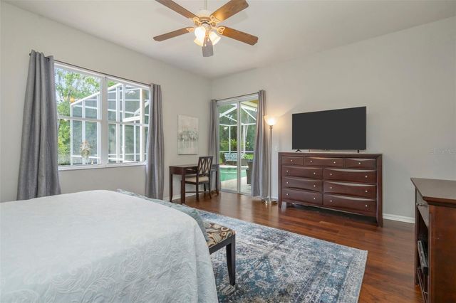 5633 GLENCREST BOULEVARD, Tampa, FL 33625