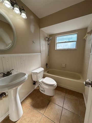 12909 PINEWAY DRIVE, Largo, FL 33773