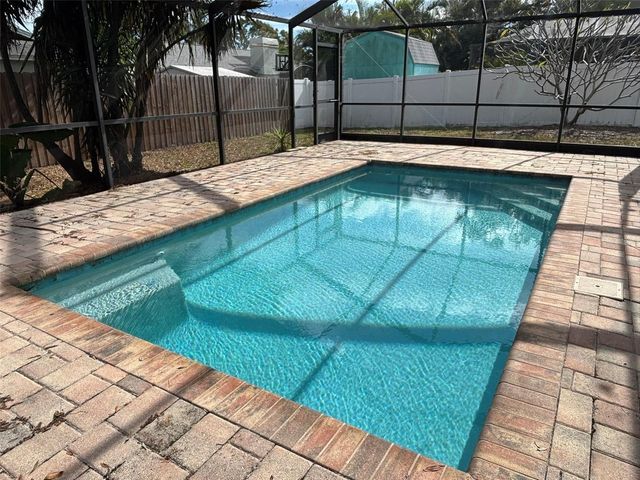 12909 PINEWAY DRIVE, Largo, FL 33773