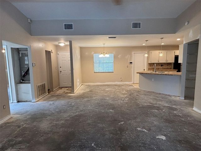 12909 PINEWAY DRIVE, Largo, FL 33773