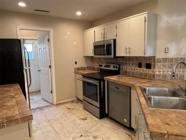 12909 PINEWAY DRIVE, Largo, FL 33773