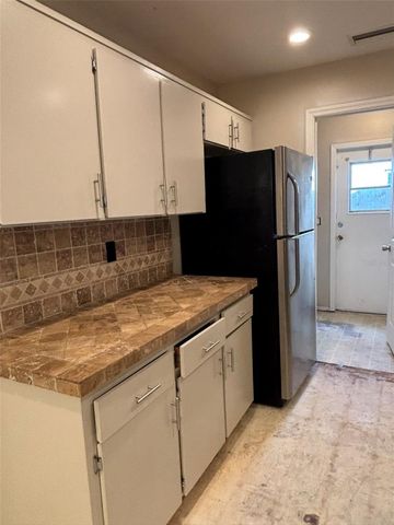 12909 PINEWAY DRIVE, Largo, FL 33773