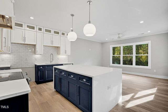 304 N King Charles Road 101, Raleigh, NC 27610