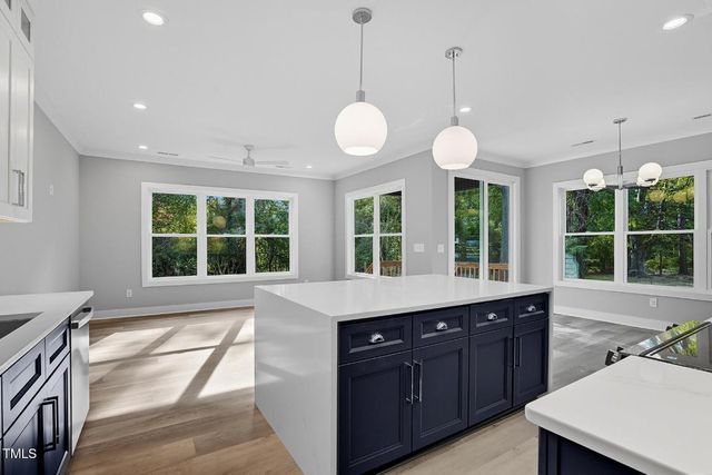 304 N King Charles Road 101, Raleigh, NC 27610