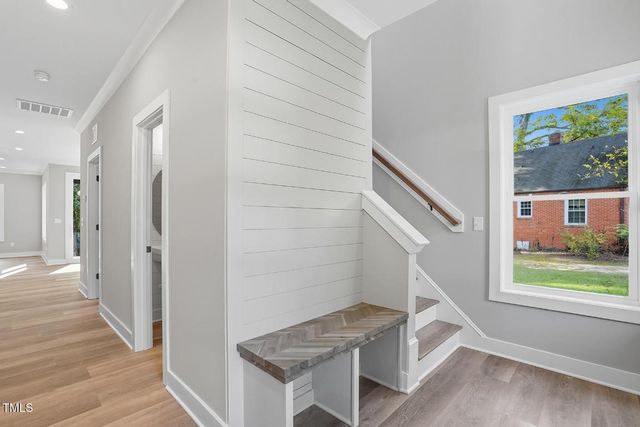 304 N King Charles Road 101, Raleigh, NC 27610