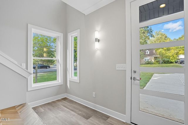 304 N King Charles Road 101, Raleigh, NC 27610