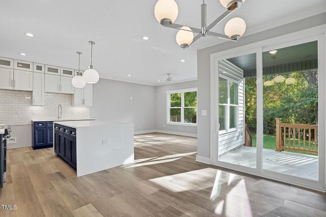 304 N King Charles Road 101, Raleigh, NC 27610