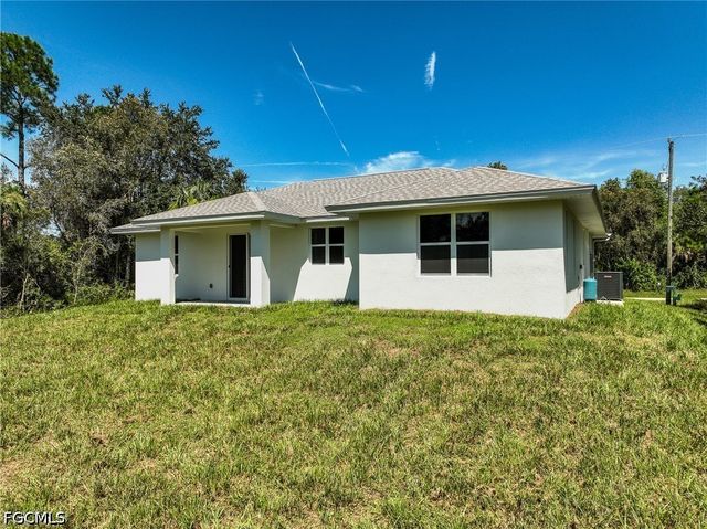 3515 58th ST W, Lehigh Acres, FL 33971