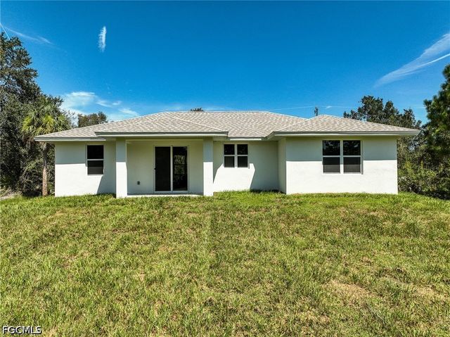 3515 58th ST W, Lehigh Acres, FL 33971