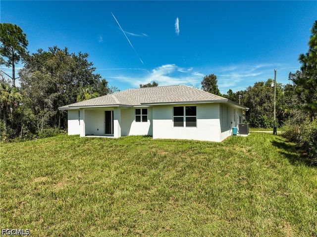 3515 58th ST W, Lehigh Acres, FL 33971