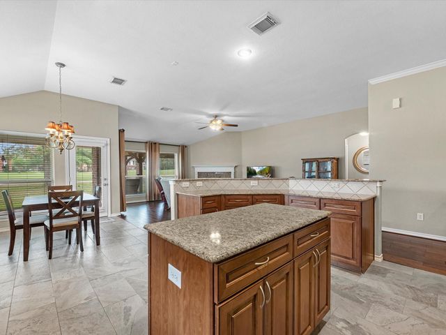 19019 Relay Rd, Humble, TX 77346