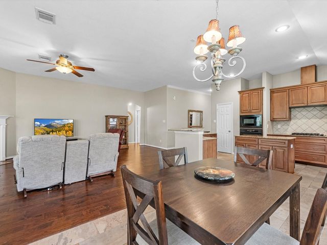 19019 Relay Rd, Humble, TX 77346