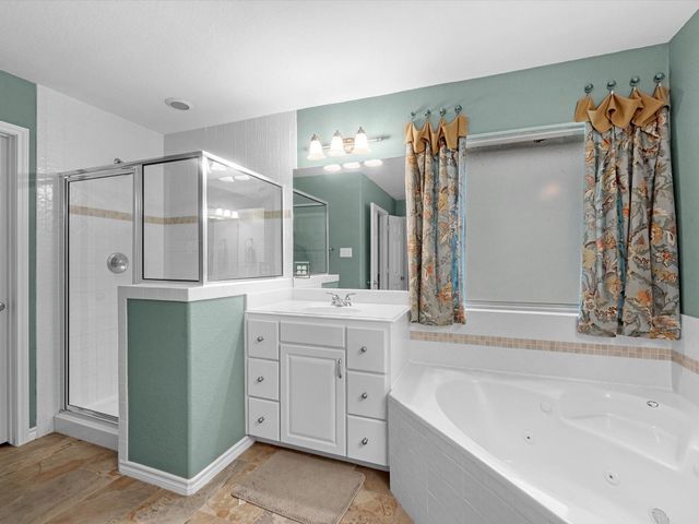 19019 Relay Rd, Humble, TX 77346