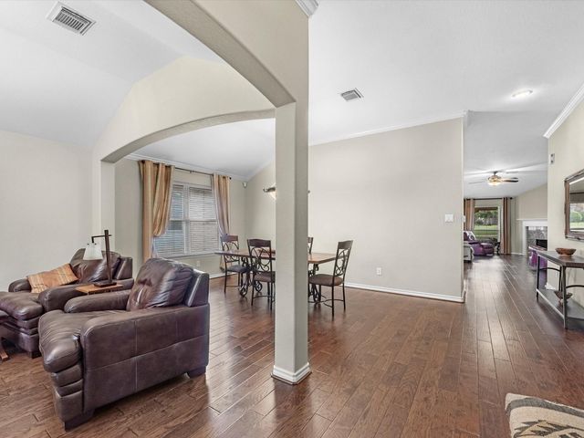 19019 Relay Rd, Humble, TX 77346