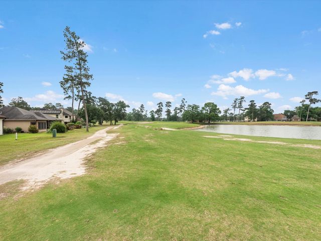 19019 Relay Rd, Humble, TX 77346