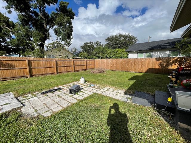 2312 E 9TH AVENUE, Tampa, FL 33605