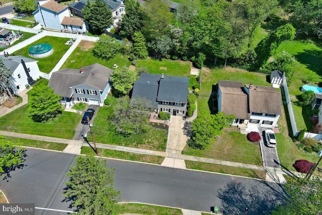153 VALLEY RUN DR, Cherry Hill, NJ 08002