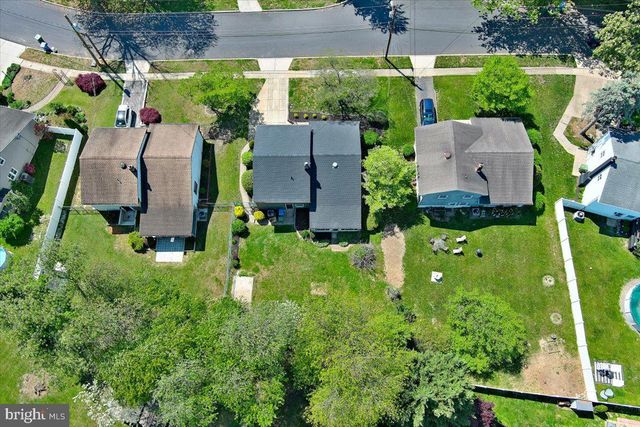 153 VALLEY RUN DR, Cherry Hill, NJ 08002