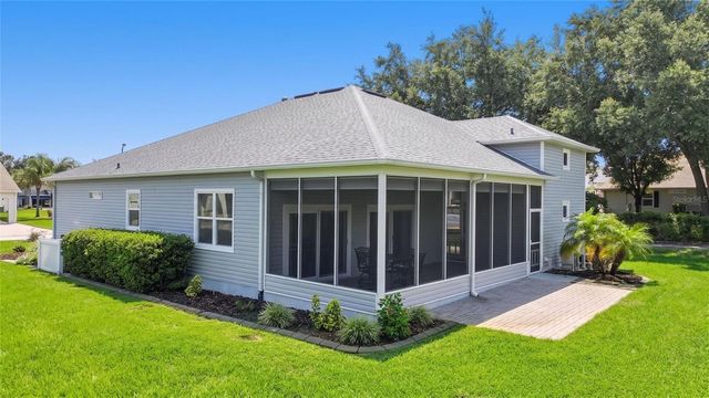 1097 CARAVAN LOOP, Polk City, FL 33868