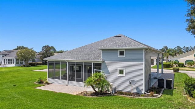 1097 CARAVAN LOOP, Polk City, FL 33868