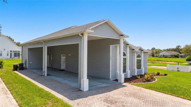 1097 CARAVAN LOOP, Polk City, FL 33868