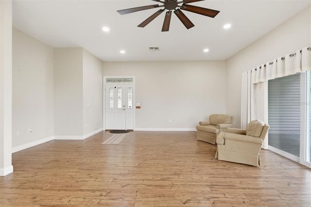 1097 CARAVAN LOOP, Polk City, FL 33868