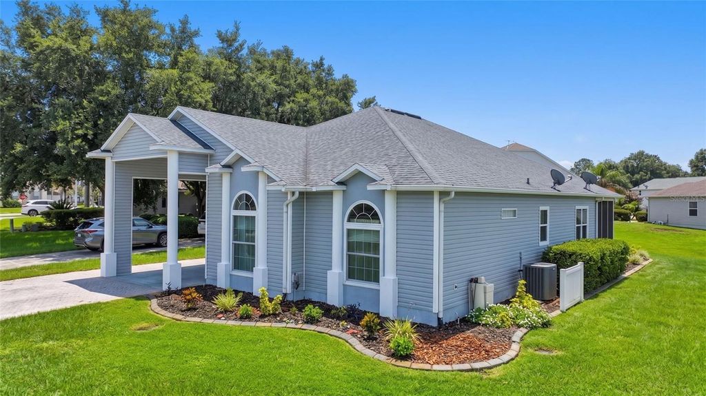 1097 CARAVAN LOOP, Polk City, FL 33868