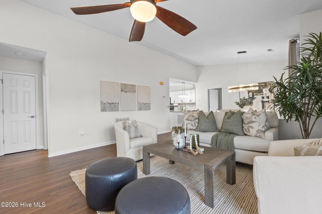 4109 Breezewood Drive 204, Wilmington, NC 28412