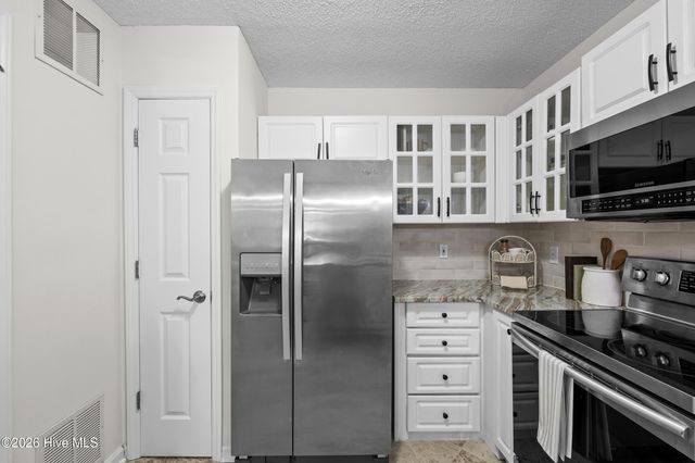 4109 Breezewood Drive 204, Wilmington, NC 28412