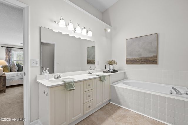4109 Breezewood Drive 204, Wilmington, NC 28412