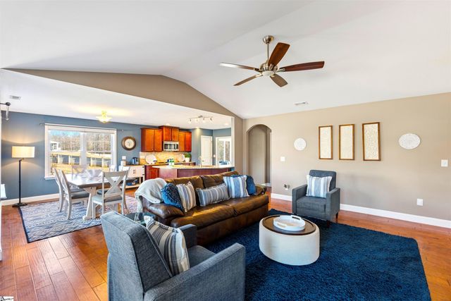 22 Macle Court, Travelers Rest, SC 29690