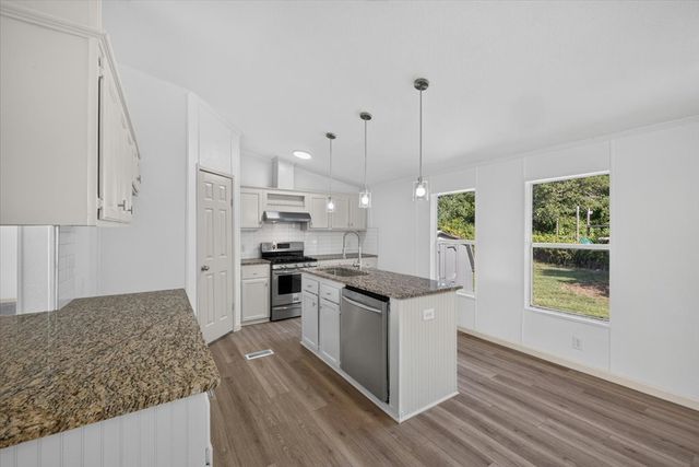 6001 Overbrook Farm Lane, Joshua, TX 76058