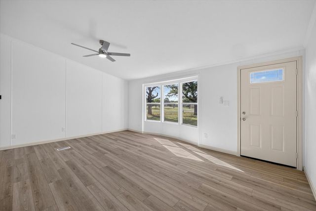 6001 Overbrook Farm Lane, Joshua, TX 76058