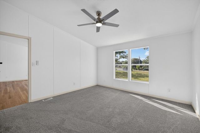 6001 Overbrook Farm Lane, Joshua, TX 76058