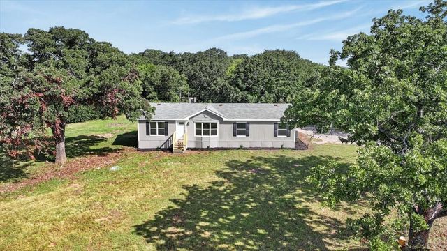 6001 Overbrook Farm Lane, Joshua, TX 76058