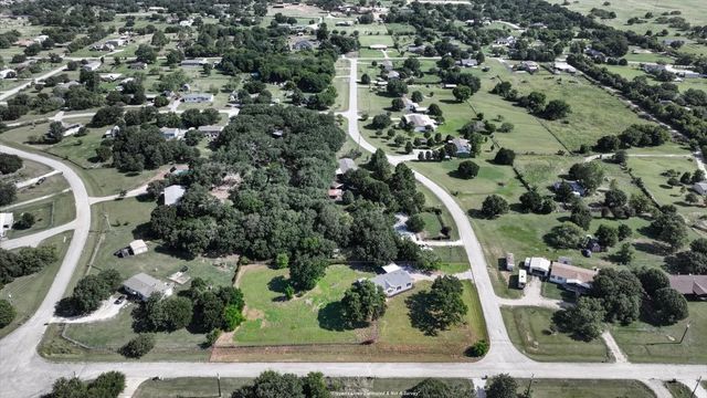 6001 Overbrook Farm Lane, Joshua, TX 76058