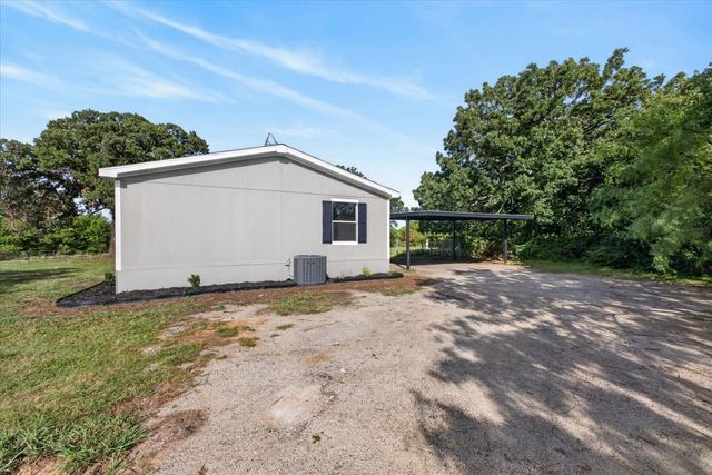 6001 Overbrook Farm Lane, Joshua, TX 76058