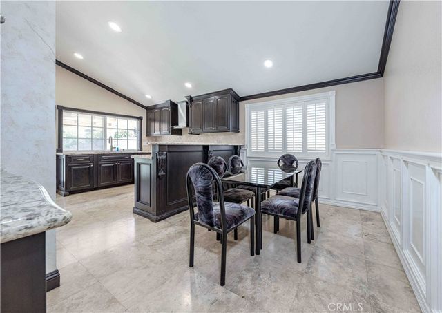 1122 S Peregrine Place, Anaheim, CA 92806