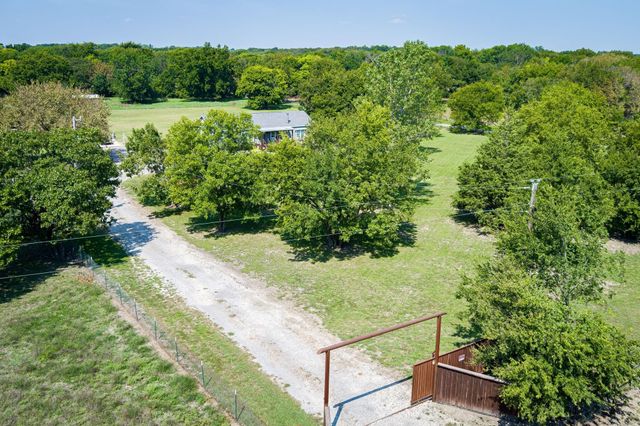 1714 County Road 5035, Leonard, TX 75452