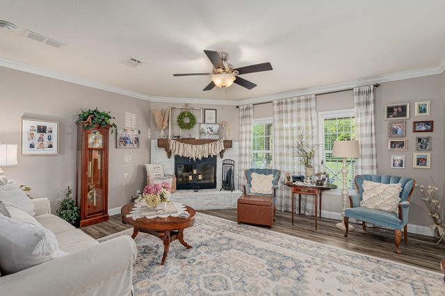1714 County Road 5035, Leonard, TX 75452