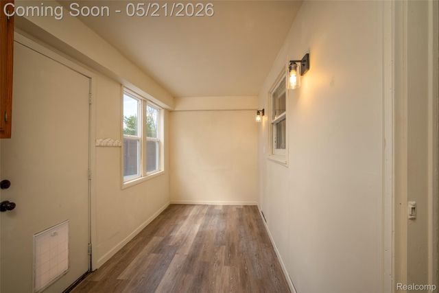 420 Wellsboro Street, Walled Lake, MI 48390